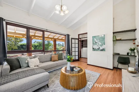 2 Hart Street, Lesmurdie, WA 6076