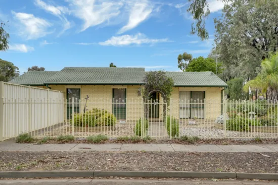 2 Heidi Court, Paralowie, SA 5108