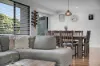 2 Hollins Bend, Madeley, WA 6065-Image