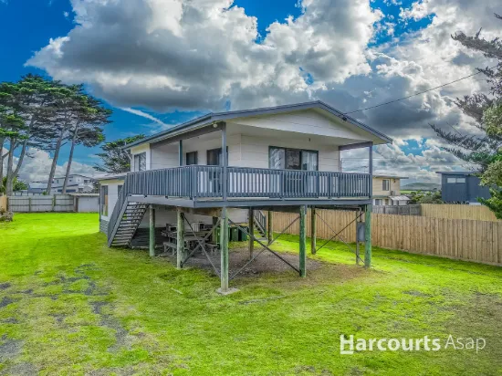 2 Hopetoun Cresent, Surf Beach, Vic 3922