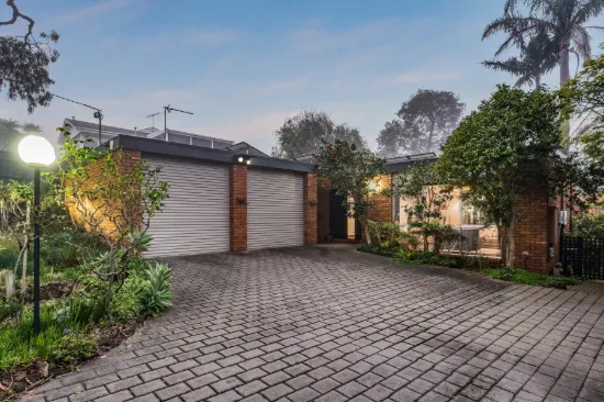 2 Hutcheson Avenue, Highton, Vic 3216