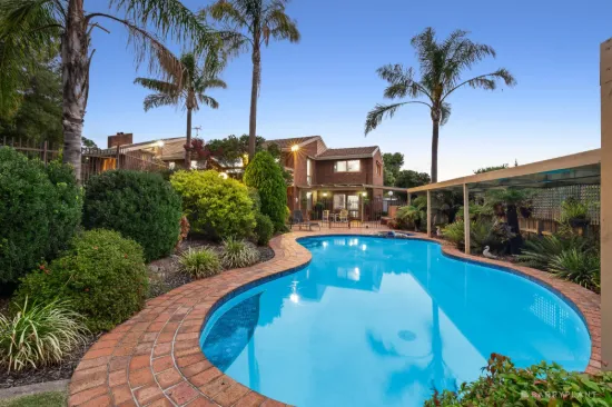 2 Hutchins Terrace, Templestowe, Vic 3106