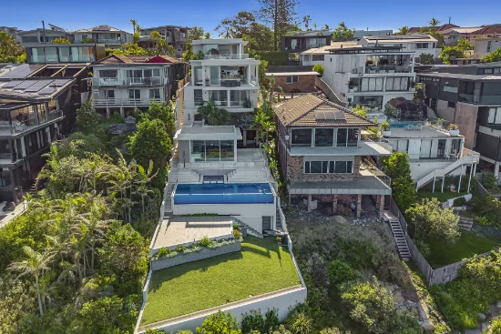 2 Ian Lane, North Curl Curl, NSW 2099