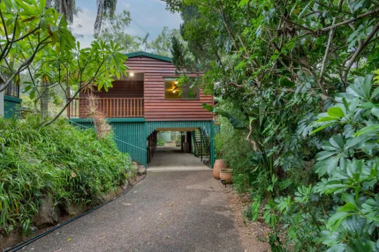 2 Indra Crescent, Karana Downs, Qld 4306