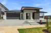 2 Interlaken Avenue, Manor Lakes, Vic 3024