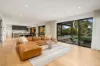 2 Iolanthe Close, Park Orchards, Vic 3114-Image