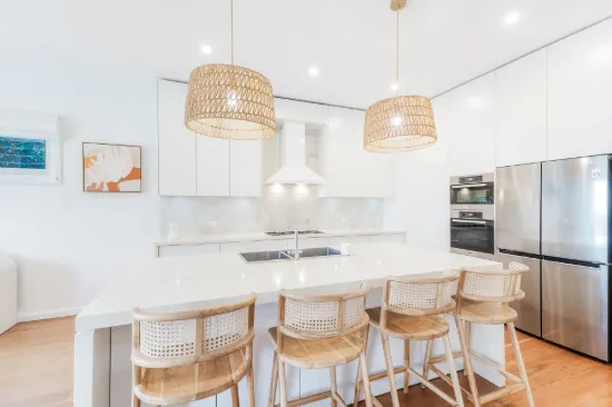 2 Ischia Street, Cronulla, NSW 2230