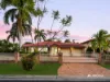 2 Jacaranda Place, Eight Mile Plains, Qld 4113