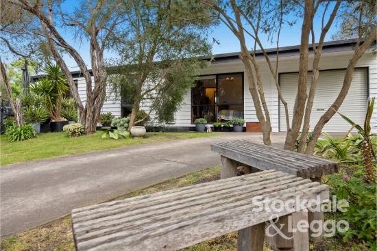 2 Jacqlyn Avenue, Rye, Vic 3941