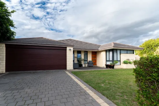 2 Januk Turn, South Guildford, WA 6055