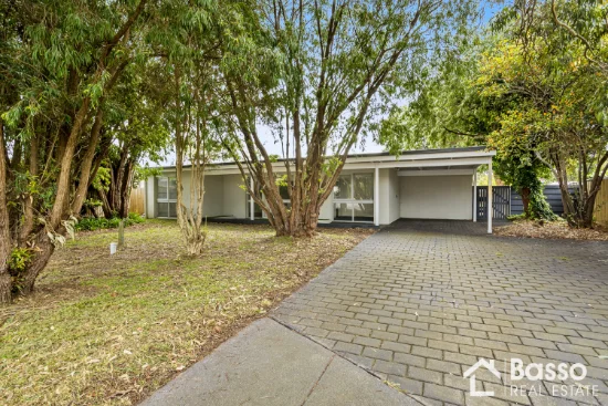 2 Jelbart Ct, Rosebud, Vic 3939