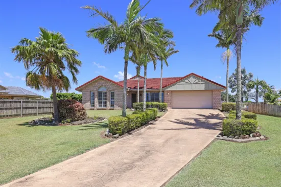 2 Jess Place, Coral Cove, Qld 4670