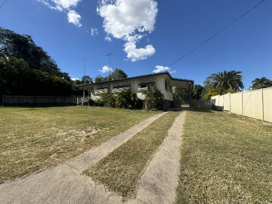 2 Jules St, Moura, Qld 4718