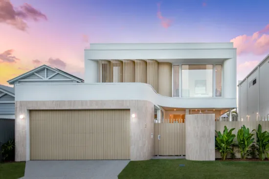 2 June Court, Miami, Qld 4220