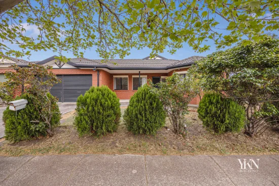 2 Kelly Avenue, Burnside, Vic 3023