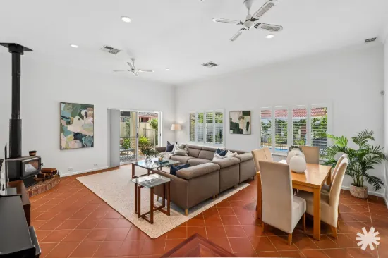 2 Kennard Street, Kensington, WA 6151