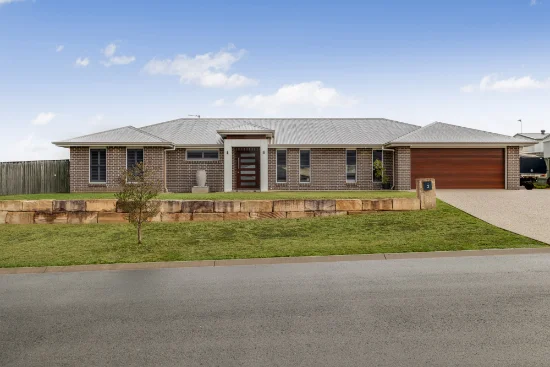 2 Kennard Street, Westbrook, Qld 4350