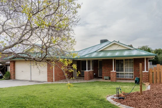 2 Kingsbury Court, Wodonga, Vic 3690