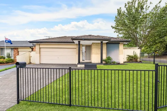 2 Kokoda Circuit, Mount Annan, NSW 2567