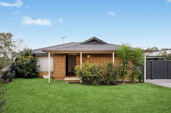 2 Kullaroo Avenue, Bradbury, NSW 2560