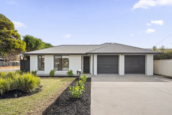 2 Kwinana Crescent, Port Noarlunga South, SA 5167 - For Sale