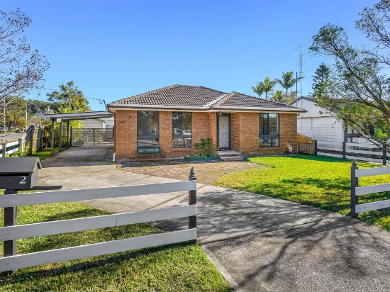 2 Laguna Parade, Berkeley Vale, NSW 2261