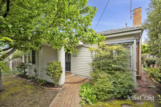 2 Lancaster Avenue, Newtown, Vic 3220 - For Sale
