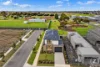 2 Larkana Walk, Mount Cottrell, Vic 3024-Image