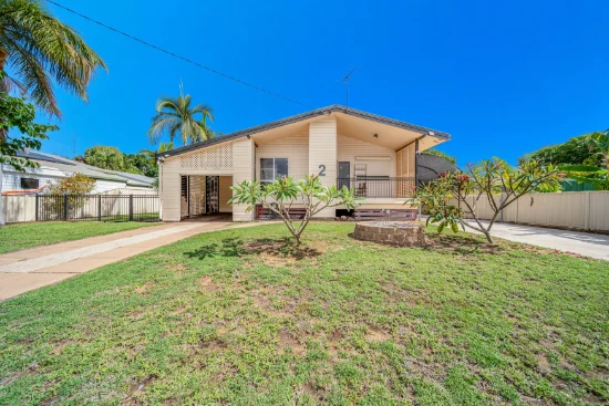 2 Leichardt Street, Emerald, Qld 4720