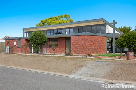 2 Lorraine Street, Murray Bridge, SA 5253
