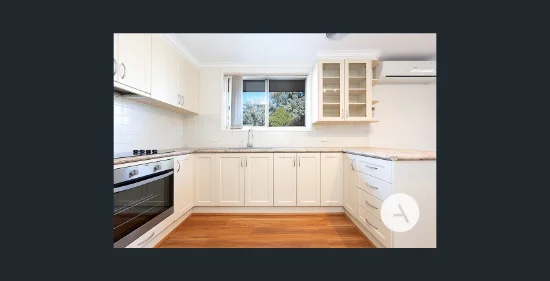 2 Lovegrove PI, Kambah, ACT 2902