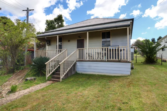 2 Lynch Street, Cowra, NSW 2794
