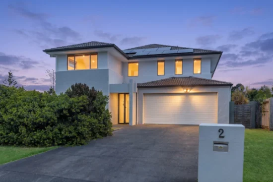 2 Lyrebird Crescent, Upper Kedron, Qld 4055