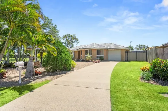 2 Magpie Court, Eli Waters, Qld 4655