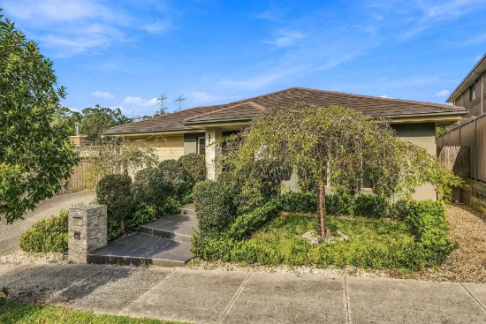 2 Mallard Close, Doncaster East, Vic 3109 - For Rent