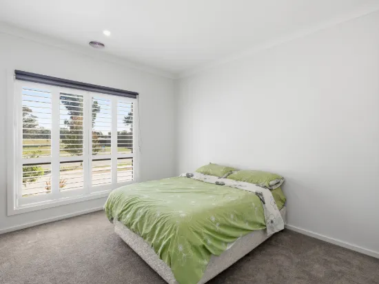 2 Mayfair Drive, Benalla, Vic 3672-Image