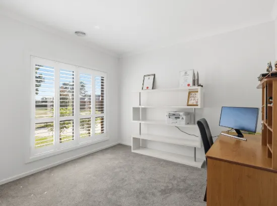 2 Mayfair Drive, Benalla, Vic 3672-Image