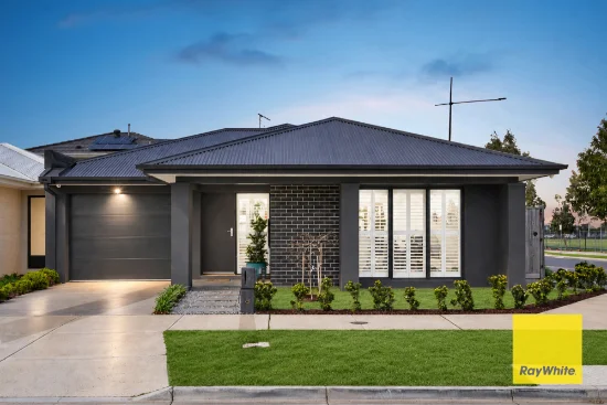 2 Mayopark Street, Deanside, Vic 3336