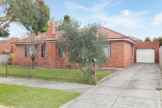 2 McFarlane Crescent, Dandenong, Vic 3175