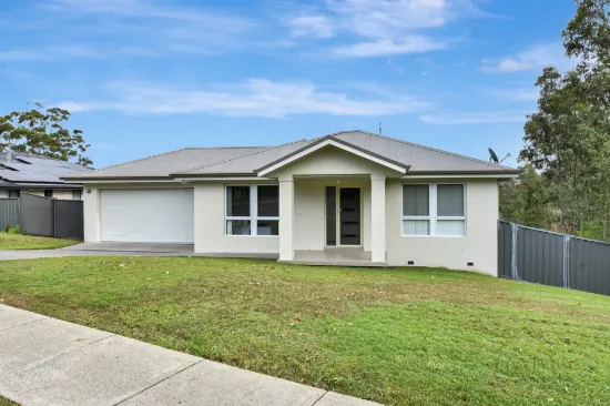 2 Meander Grove, Cameron Park, NSW 2285