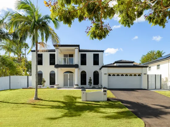 2 Merion Place, Carindale, Qld 4152