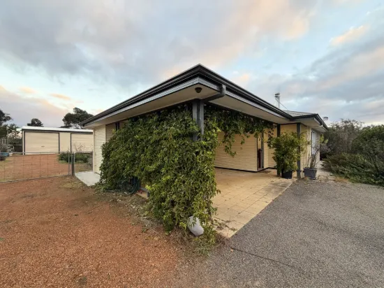 2 Merlot Street, Walpole, WA 6398