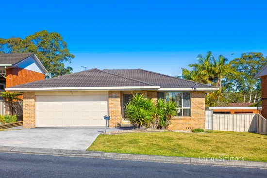 2 Mermaid Crescent, Port Macquarie, NSW 2444