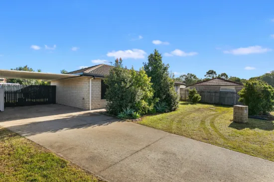 2 Moonstone Drive, Urangan, Qld 4655