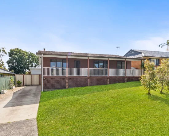 2 Morcombe Close, Gorokan, NSW 2263