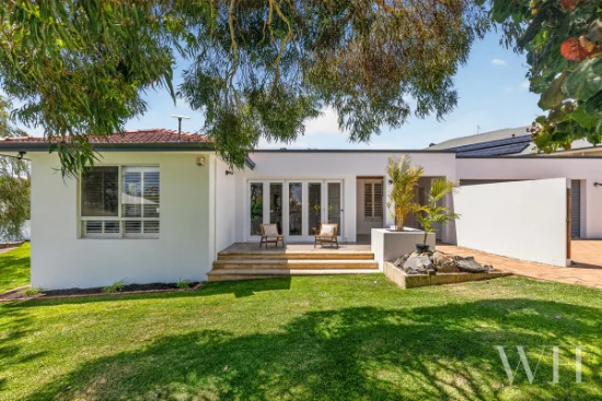 2 Morris Street, Beaconsfield, WA 6162