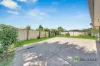 2 Moss Close, Hoppers Crossing, Vic 3029-Image