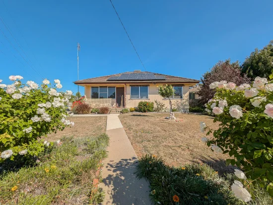 2 Mourilyan Street, Kerang, Vic 3579