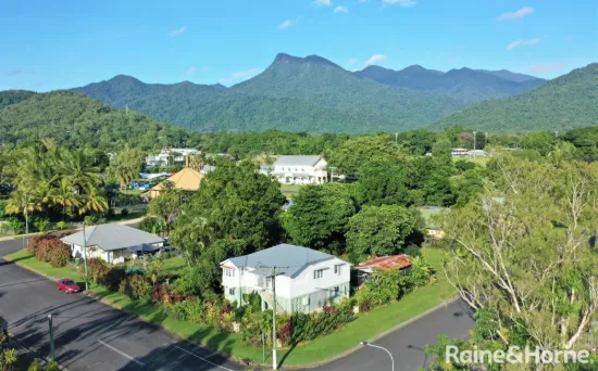 2 Mullavey Street, Mossman, Qld 4873