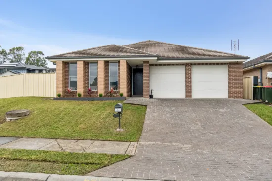 2 Norman Clark Crescent, Horsley, NSW 2530